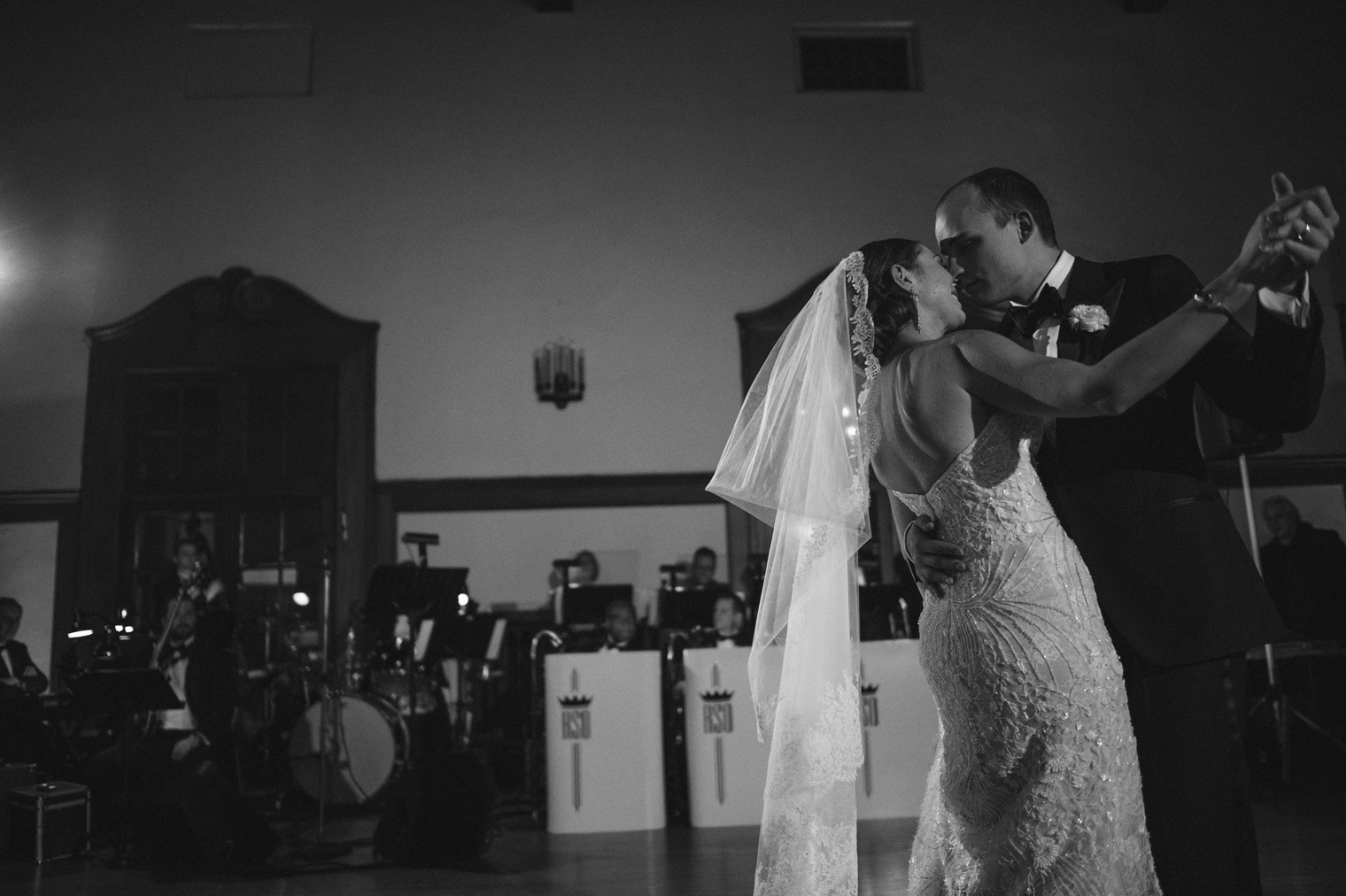 The bride and groom share their first dance at the Detroit Yacht Club wedding by Michigan photographer Heather Jowett.