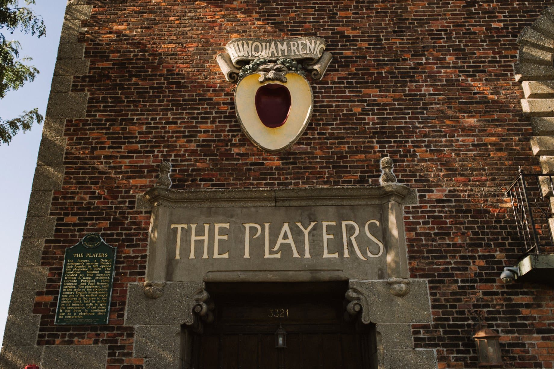 exterior of the players playhouse in detroit michigan