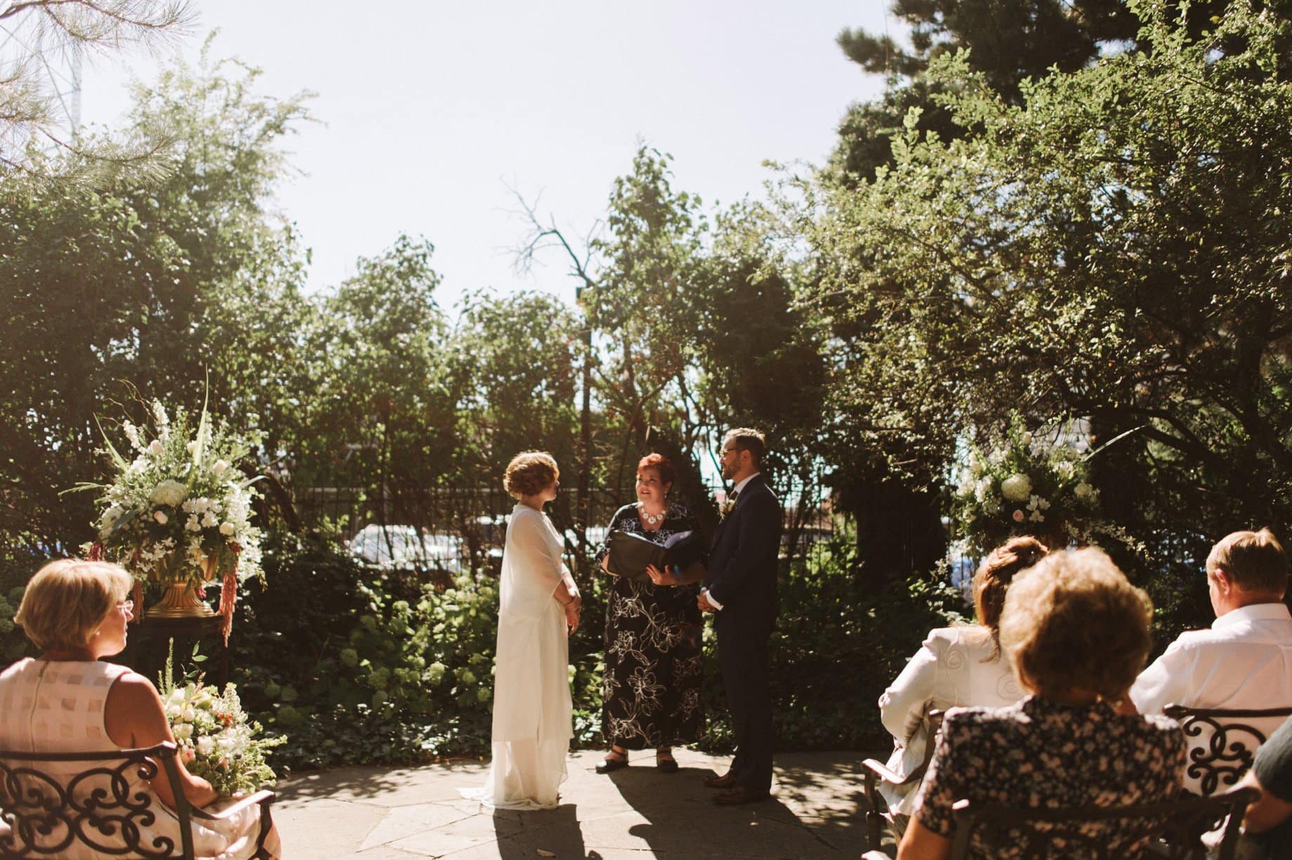 artist garden wedding at the Whitney in Detroit