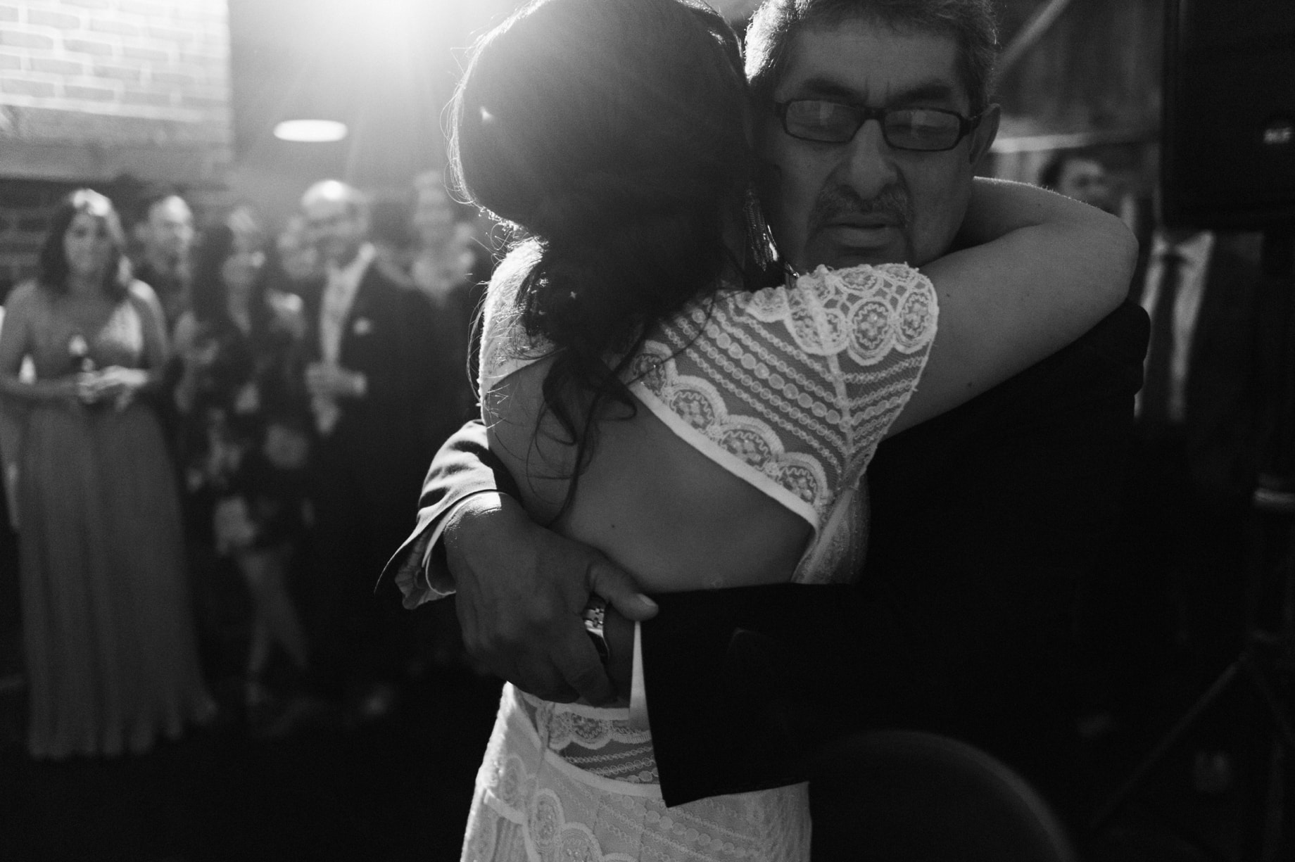 bride hugging her dad