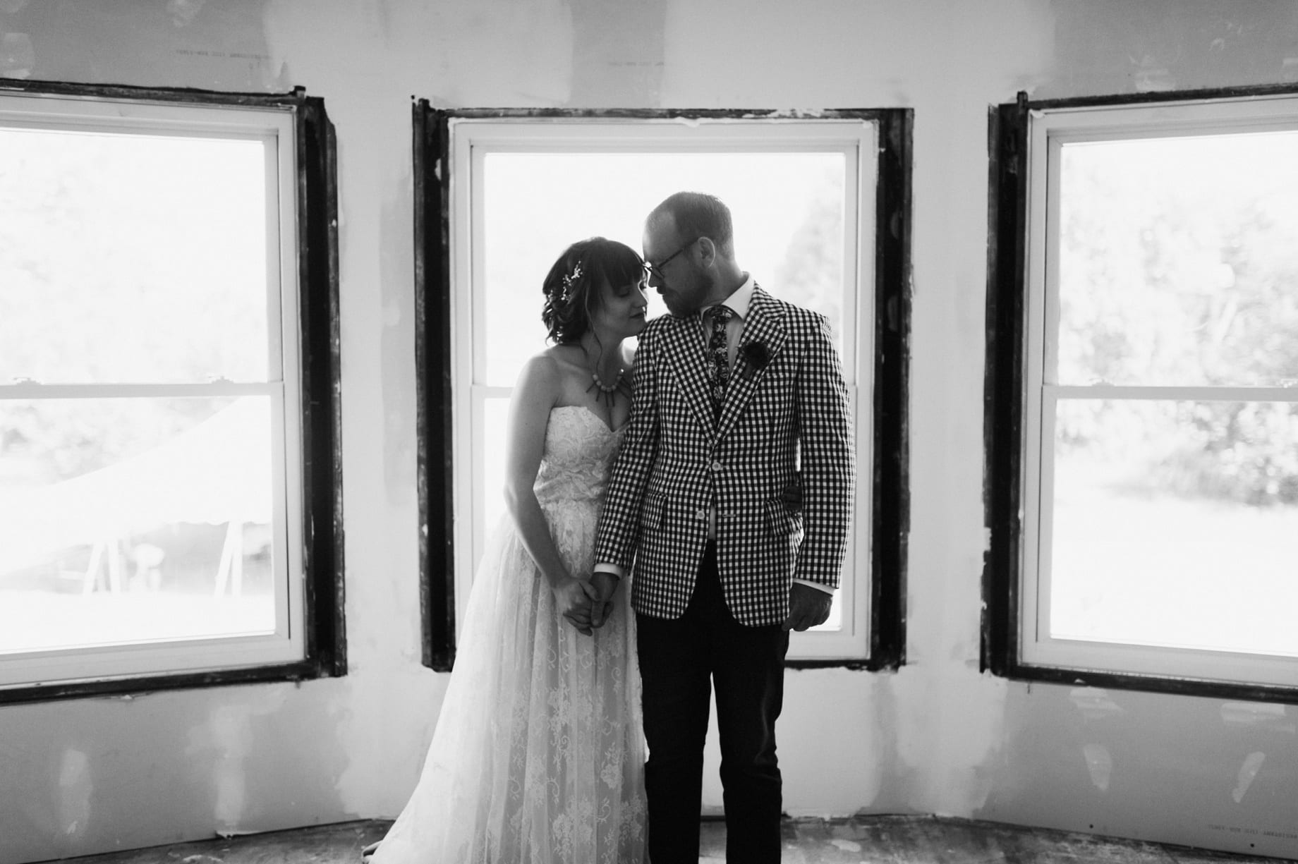 Candid Detroit Wedding Photographer Heather Jowett presents her Best of 2017