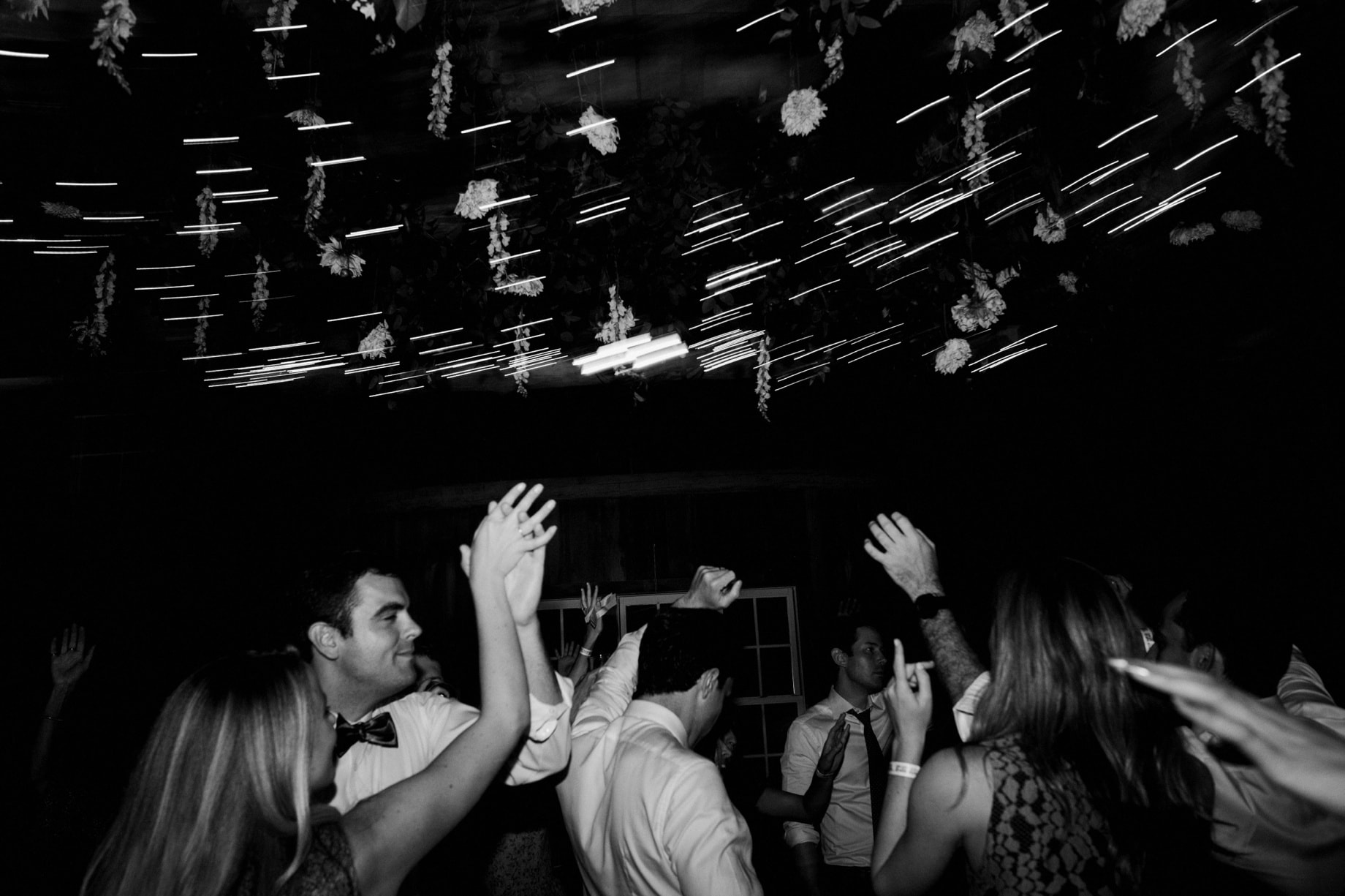 wedding guests dancing