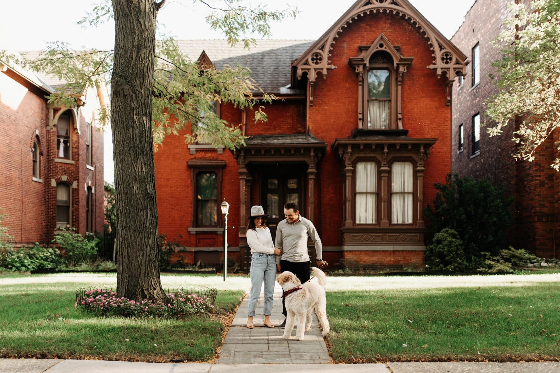 engagement photos on canfield in detroit