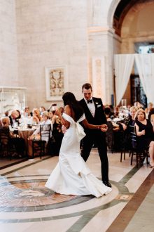 bride and groom dancing in the great hall at the DIA